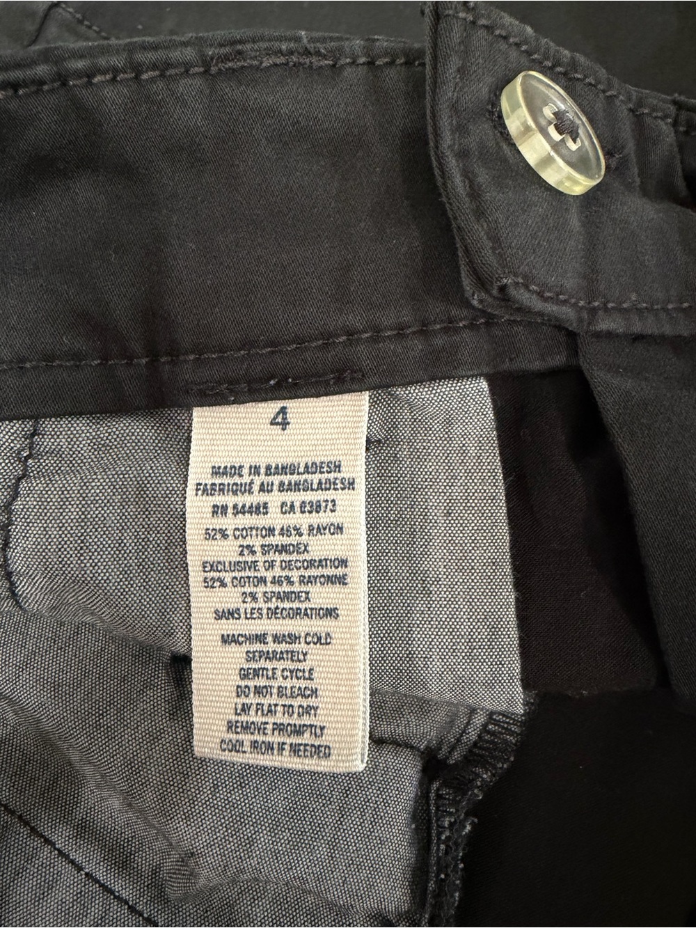 American Eagle Outfitters Black Low-Rise Women's 4 Denim Chino Bermuda Shorts - Picture 9 of 10
